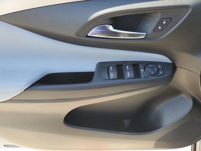 new 2025 Buick Envista car, priced at $23,867