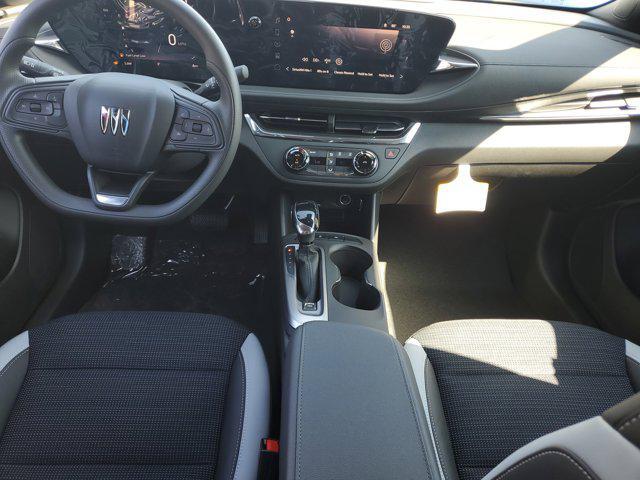 new 2025 Buick Envista car, priced at $25,149