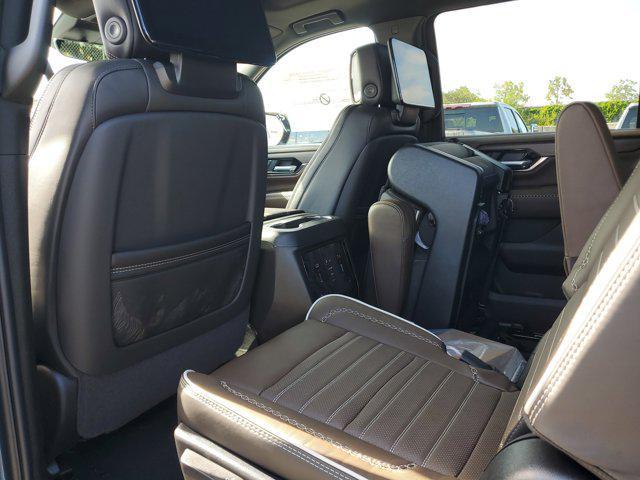 new 2025 GMC Yukon XL car, priced at $97,631