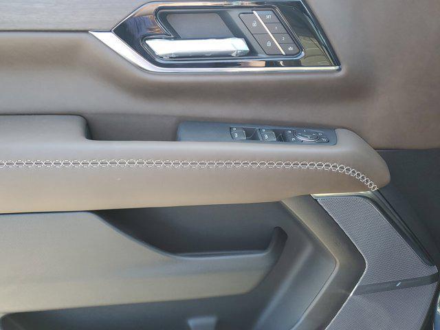 new 2025 GMC Yukon XL car, priced at $97,631