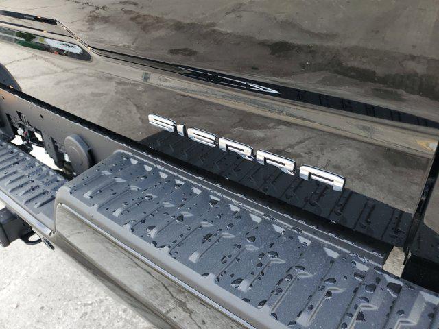 new 2025 GMC Sierra 1500 car, priced at $87,304
