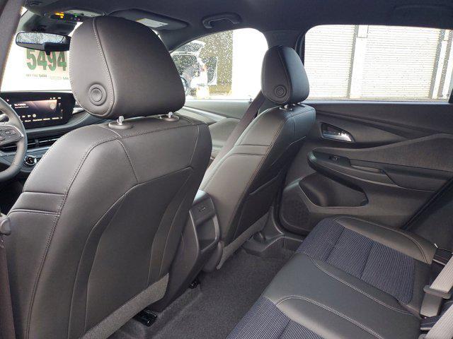 new 2025 Buick Envista car, priced at $23,867