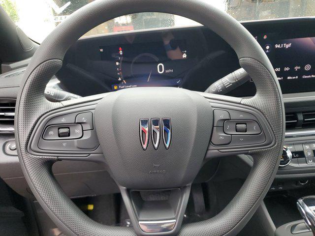 new 2025 Buick Envista car, priced at $22,444