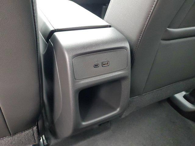 new 2025 Buick Envista car, priced at $22,444