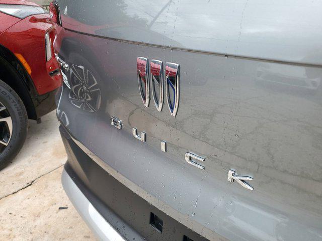 new 2025 Buick Envista car, priced at $22,444