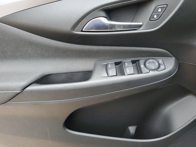 new 2025 Buick Envista car, priced at $22,444