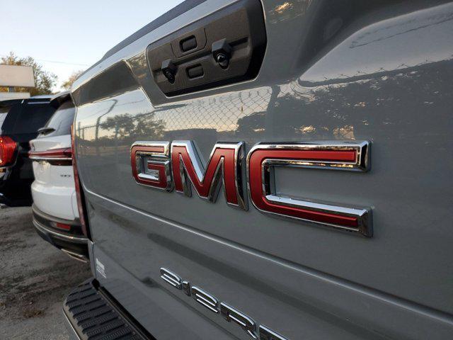 new 2025 GMC Sierra 1500 car, priced at $43,370