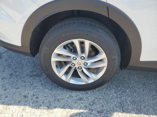new 2025 Buick Envista car, priced at $22,001