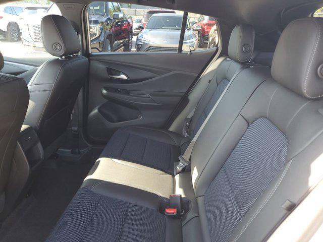 new 2025 Buick Envista car, priced at $22,001