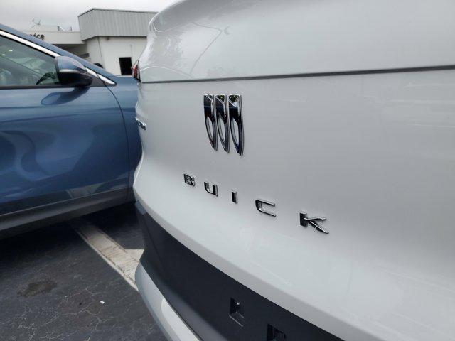 new 2025 Buick Envista car, priced at $23,639