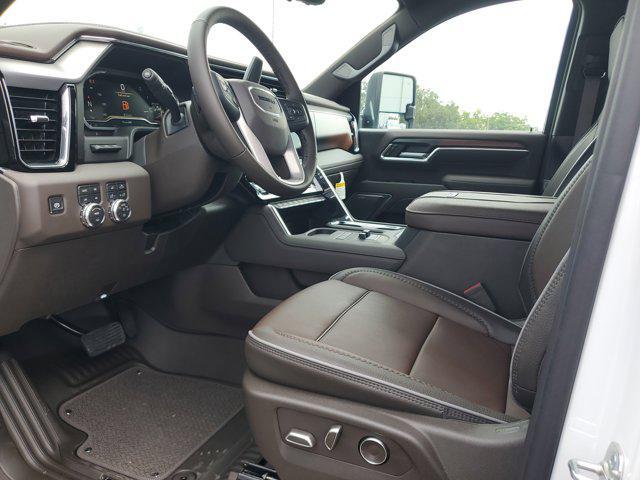 new 2025 GMC Sierra 2500 car, priced at $78,852