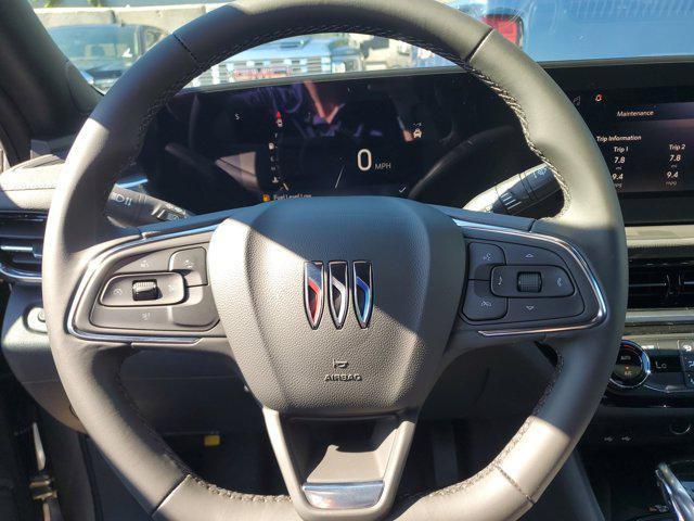 new 2025 Buick Envista car, priced at $27,279