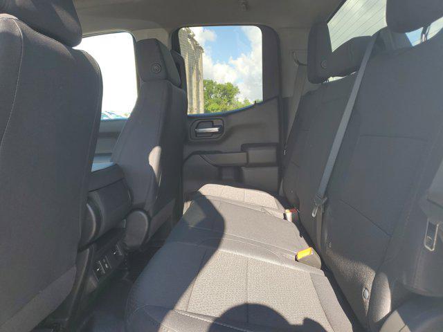 new 2026 GMC Sierra 1500 car, priced at $33,889