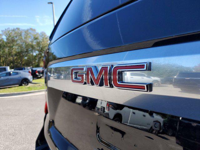 new 2024 GMC Yukon XL car, priced at $80,293