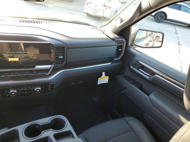 new 2025 GMC Sierra 1500 car, priced at $39,670