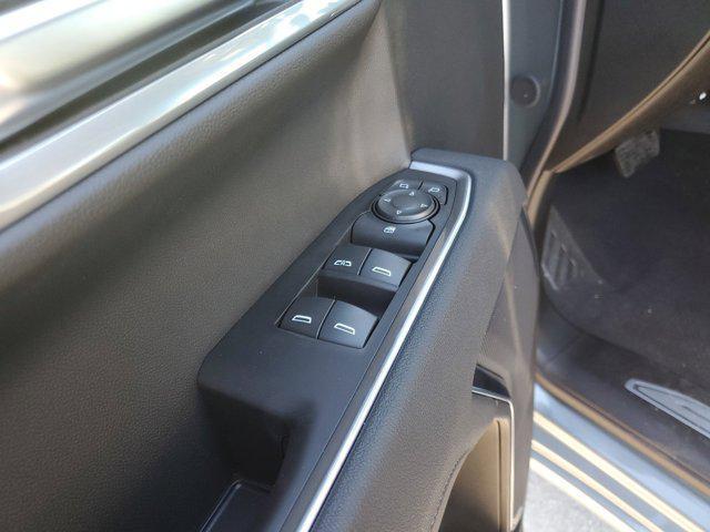 new 2025 GMC Sierra 1500 car, priced at $39,670