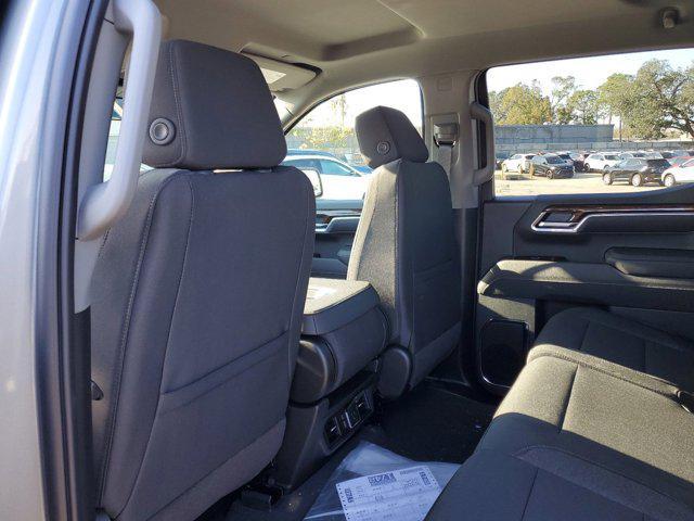 new 2025 GMC Sierra 1500 car, priced at $39,670