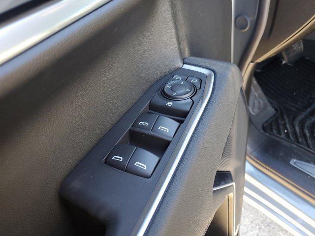 new 2025 GMC Sierra 1500 car, priced at $36,422