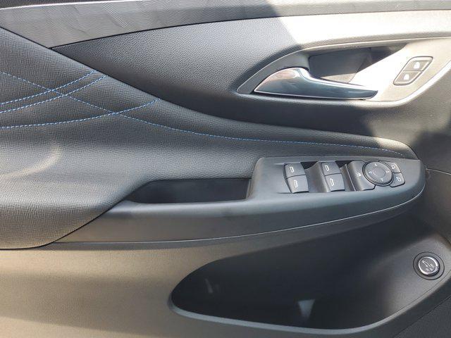 new 2025 Buick Envista car, priced at $24,490