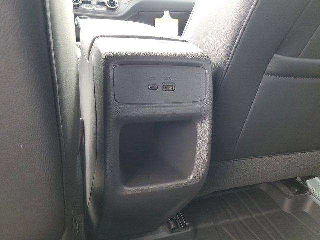 new 2025 Buick Envista car, priced at $24,539