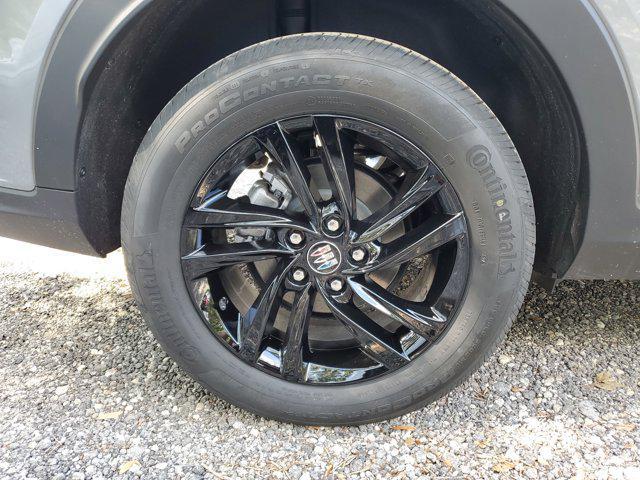 new 2025 Buick Envista car, priced at $24,289