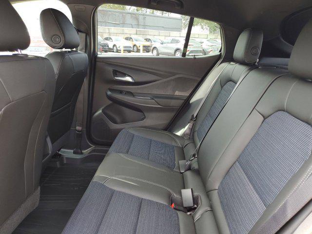 new 2025 Buick Envista car, priced at $24,539