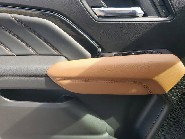 new 2025 GMC Canyon car, priced at $44,013
