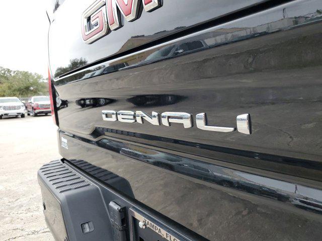 new 2025 GMC Sierra 1500 car, priced at $69,582