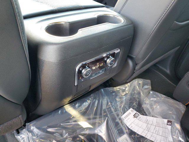 new 2026 GMC Yukon XL car, priced at $77,027