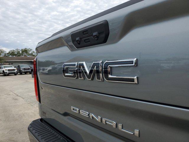 new 2025 GMC Sierra 1500 car, priced at $76,198