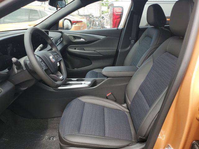 new 2025 Buick Envista car, priced at $25,634