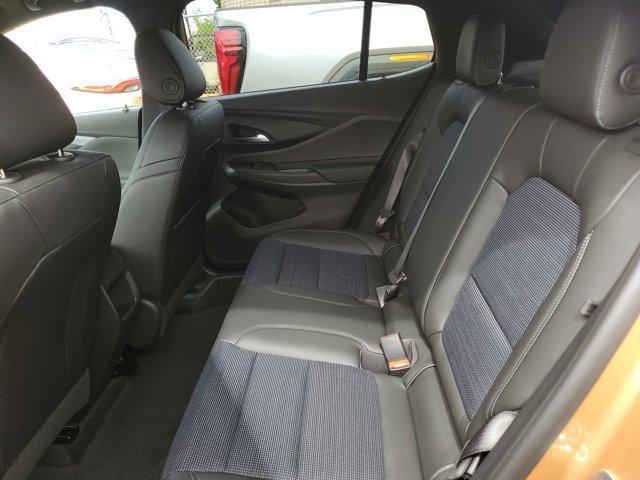 new 2025 Buick Envista car, priced at $25,634