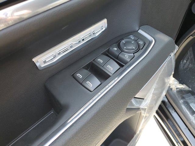 new 2025 GMC Sierra 1500 car, priced at $65,288