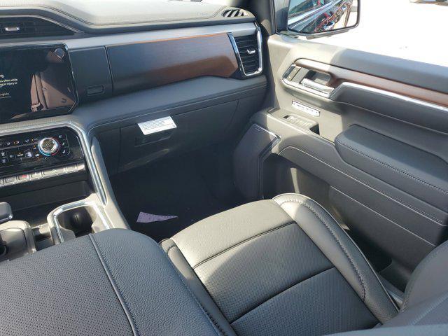new 2025 GMC Sierra 1500 car, priced at $65,288