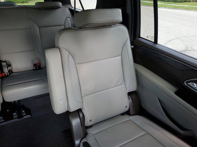 used 2022 GMC Yukon XL car, priced at $48,265
