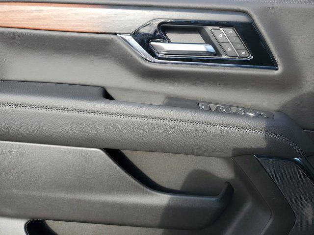 new 2025 GMC Yukon car, priced at $78,847
