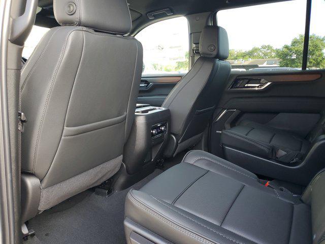 new 2025 GMC Yukon car, priced at $78,847