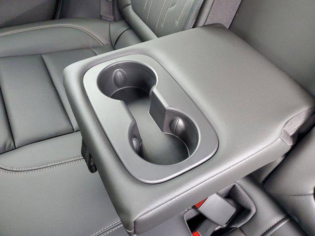 new 2025 Buick Envista car, priced at $29,215