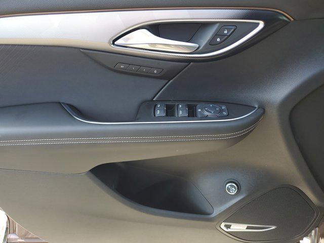 new 2025 Buick Envision car, priced at $41,423