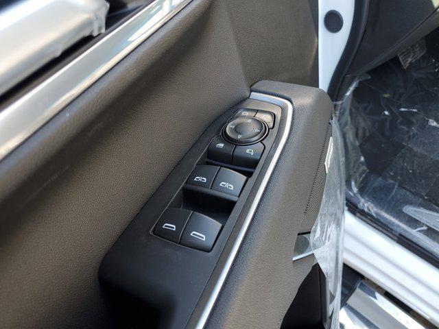 new 2025 GMC Sierra 1500 car, priced at $69,832