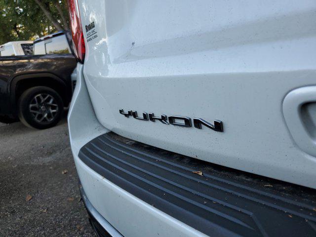 used 2023 GMC Yukon XL car