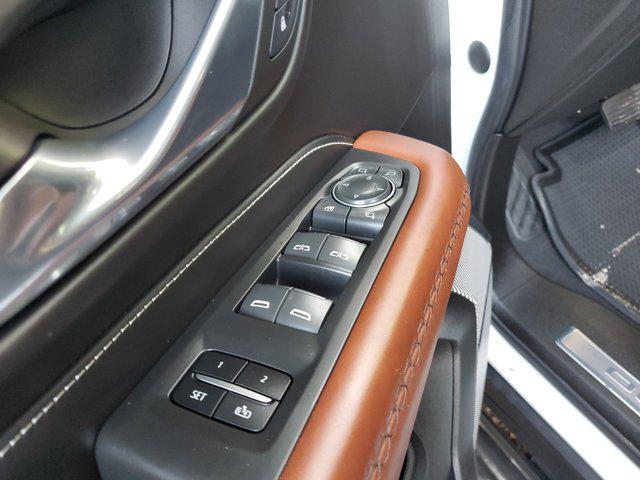 used 2023 GMC Yukon XL car