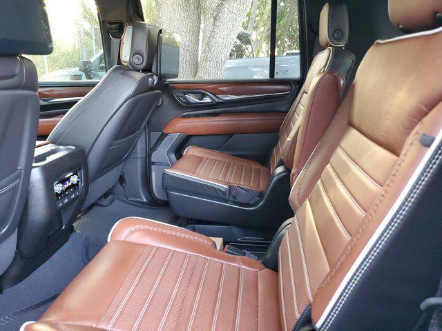 used 2023 GMC Yukon XL car