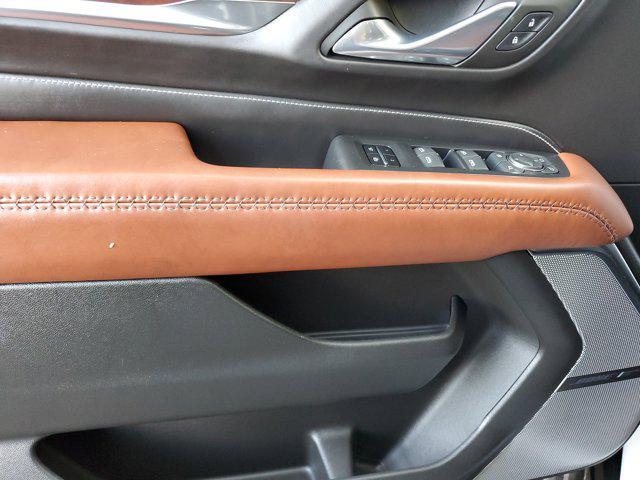 used 2023 GMC Yukon XL car