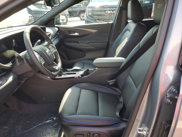 new 2025 Buick Envista car, priced at $26,634
