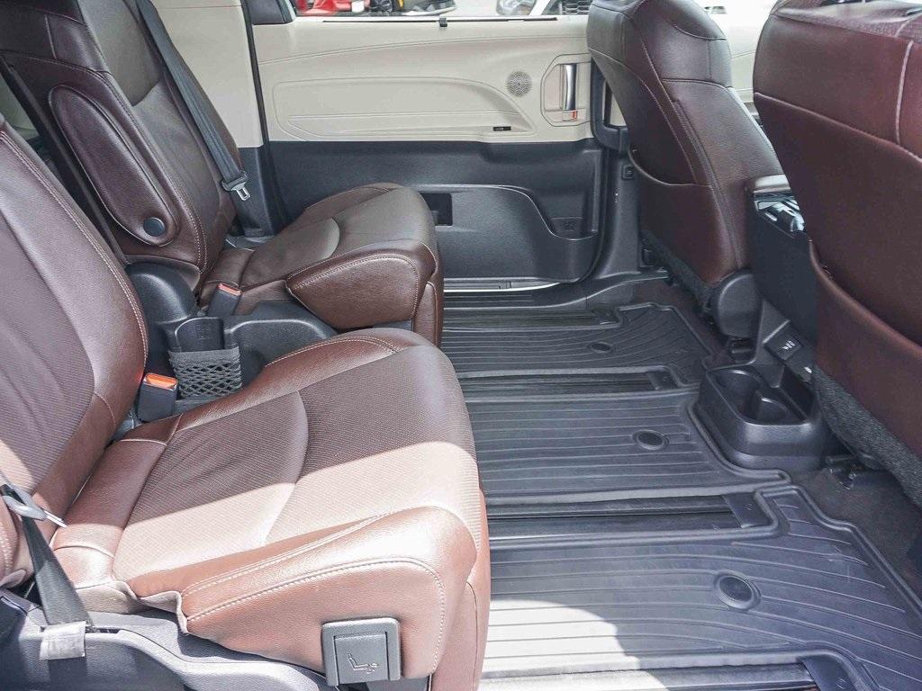 used 2021 Toyota Sienna car, priced at $40,322