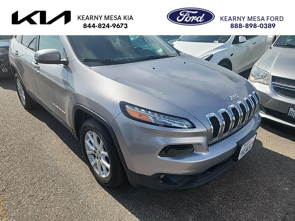 used 2018 Jeep Cherokee car, priced at $13,911