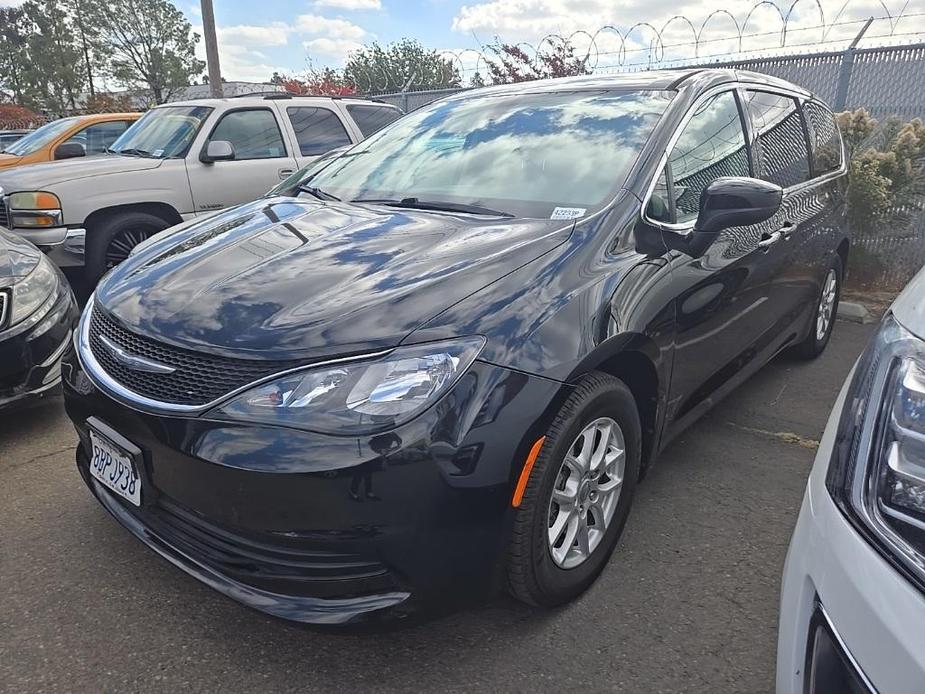 used 2017 Chrysler Pacifica car, priced at $16,991