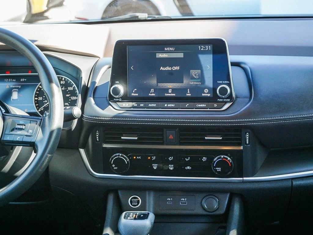 used 2021 Nissan Rogue car, priced at $15,082