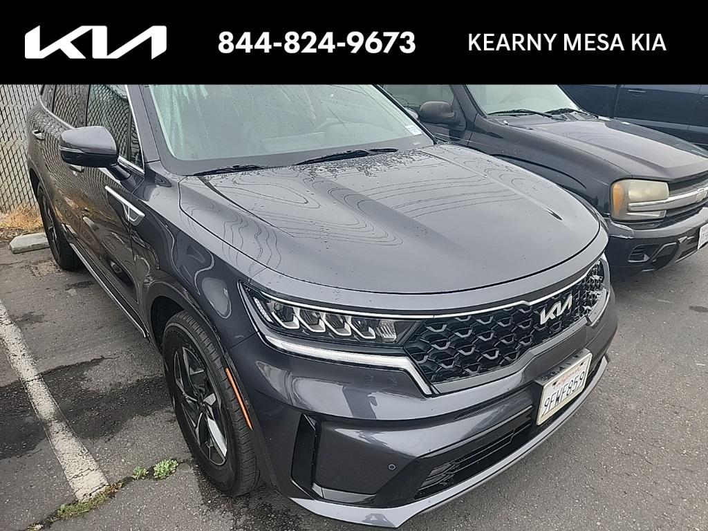 used 2023 Kia Sorento Hybrid car, priced at $31,491